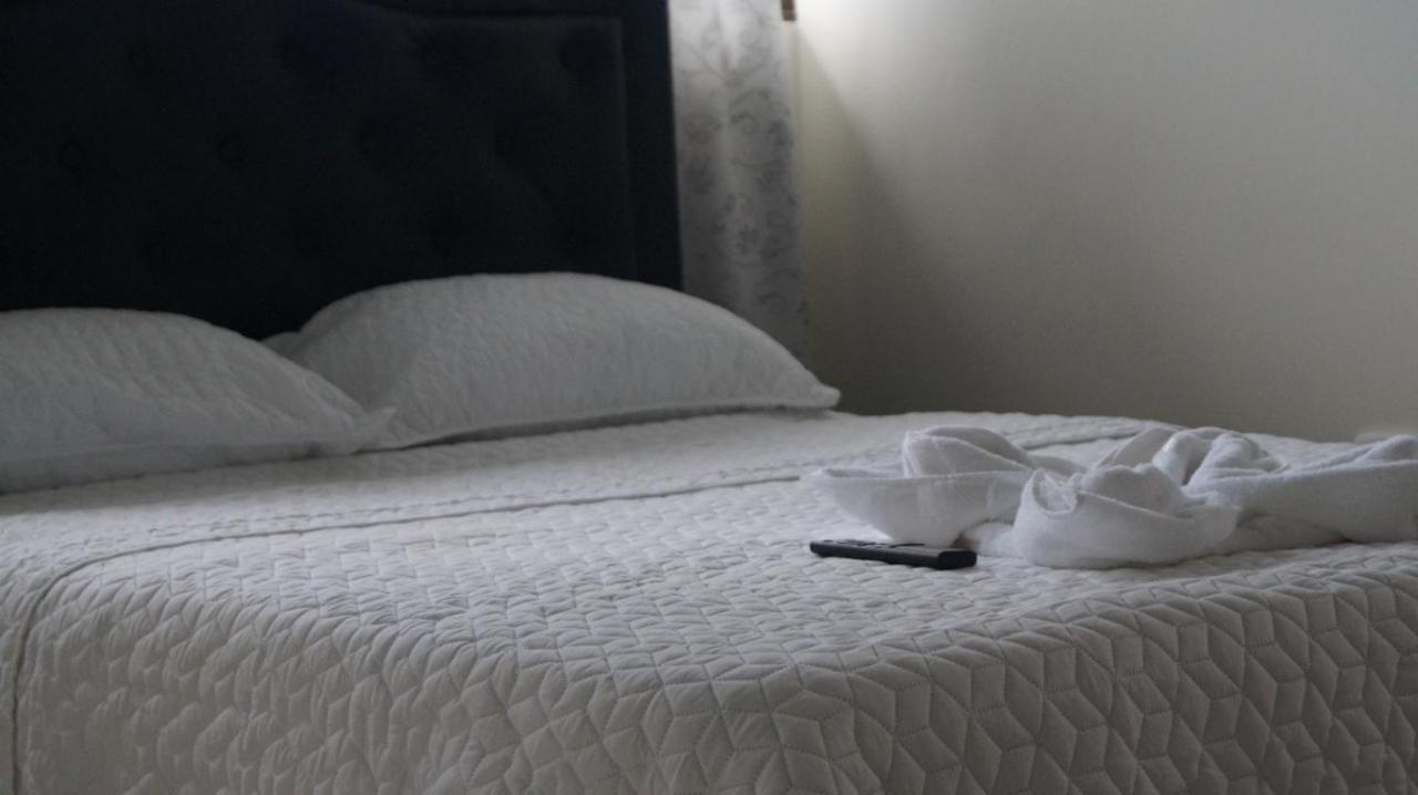 מלון Hostal Magica Noche פילנדיה מראה חיצוני תמונה